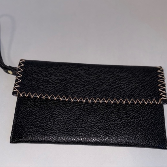 Danielle Nicole Clutch Black With Gold Accent - Picture 2 of 10